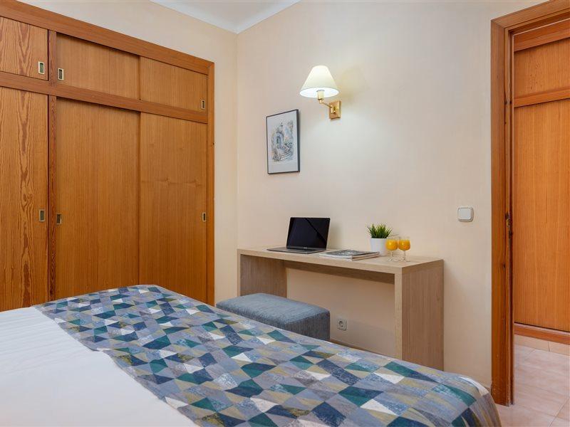 Apartamentos Carlos V Alcudia  Exterior photo