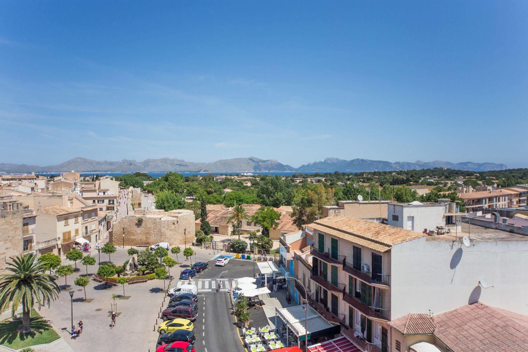Apartamentos Carlos V Alcudia  Exterior photo